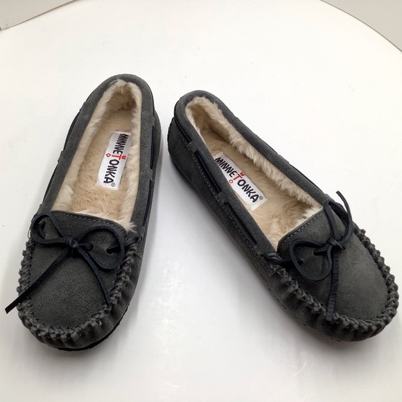 🆕{Minnetonka} Mocassin - Picture 2 of 6